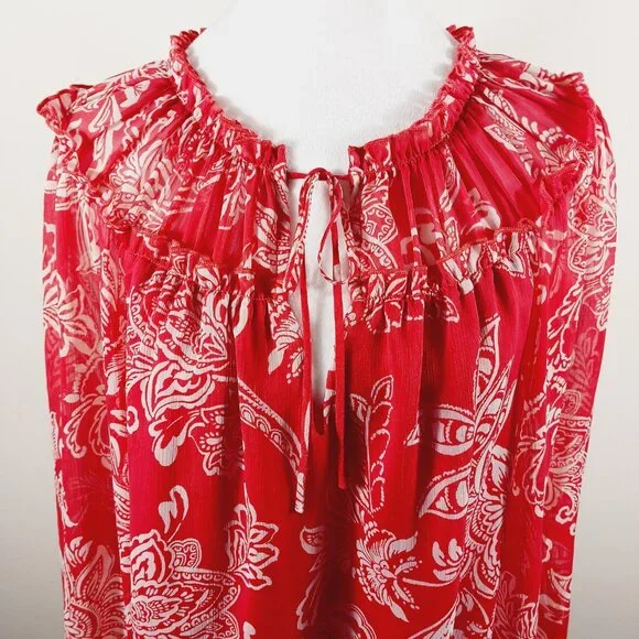 Evereve, M Red and White Print Blouse, Long Sleeve, Tie V Neck Small Ruffle Trim - Picture 6 of 16